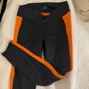 EUC Tory Sport size small leggings and sports bra